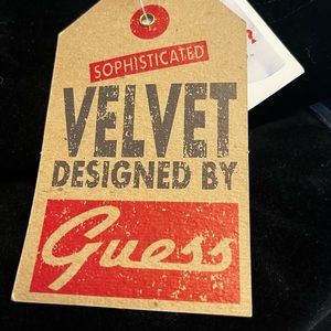 NWT Womans Sophisticated Black Velvet Pants designed by Guess!!